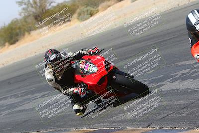 media/Mar-28-2022-Superbike Trackdays (Mon) [[b8603d0f67]]/Open Track Time/Turn 3 Inside/